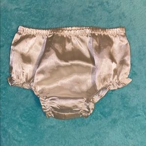 Shimmer Pearl White Baby Bloomer 18mth Infant Size